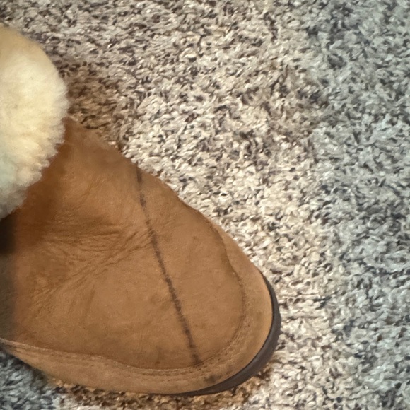 UGG Tan Shearling-Lined Winter Boots - Picture 4 of 15